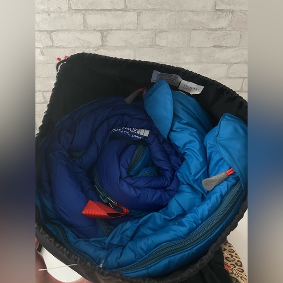 NEW The North Face Youth Dolomite 20F/-7C Sleeping Bag Light/Dark Blue Zip W/Bag - Picture 11 of 12